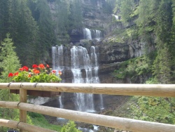 Le Cascate di mezzo dal rifugio Cascate